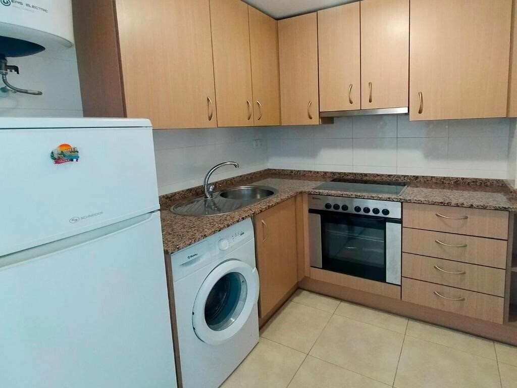 Imaginea Apartamentos Oropesa Del Mar Suites 3000 3*