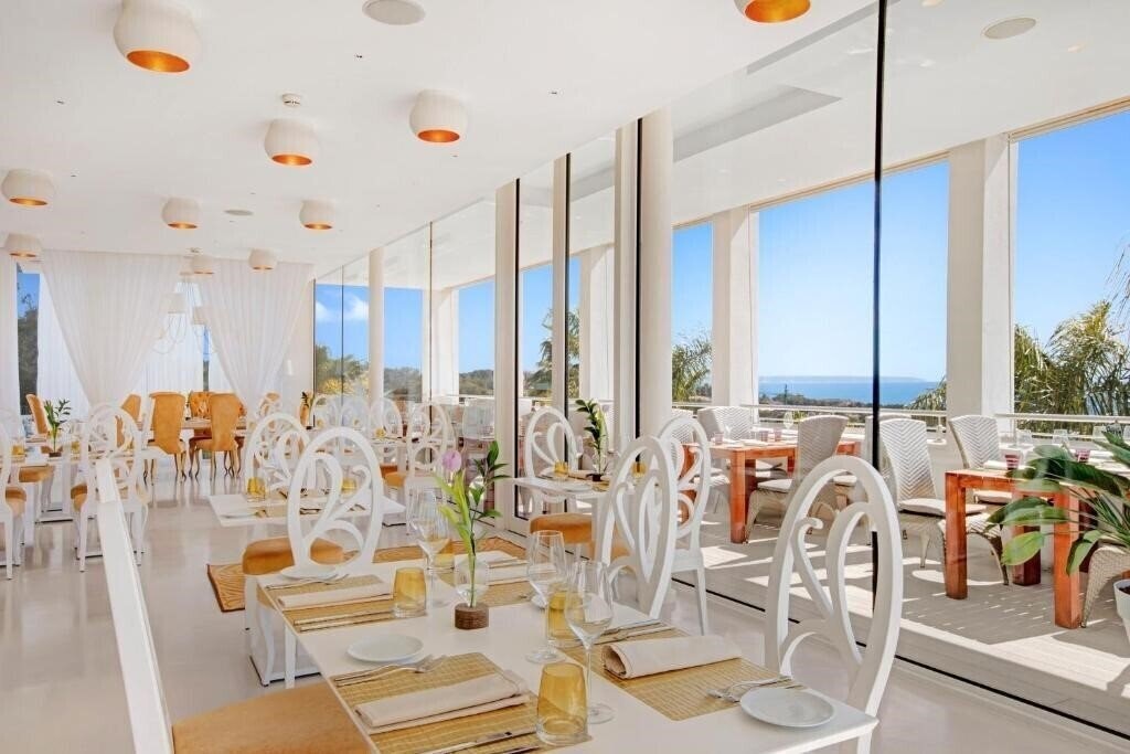 Imaginea Portals Hills Boutique 5*