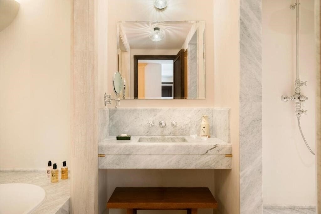Imaginea Portella 5*
