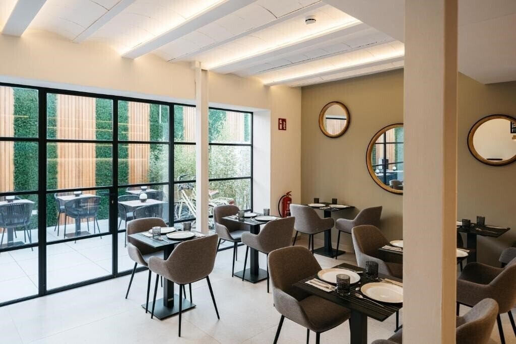 Fotografie Boutique Petit Montision 4*