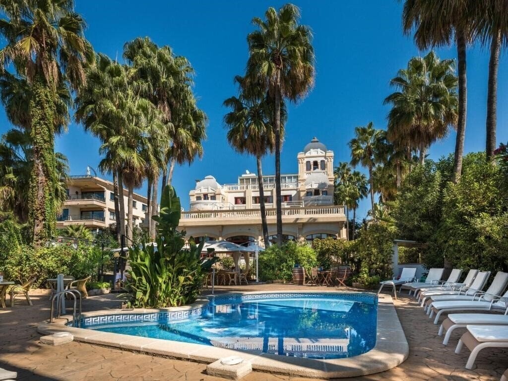 Fotografie Ciutat Jardi 4*
