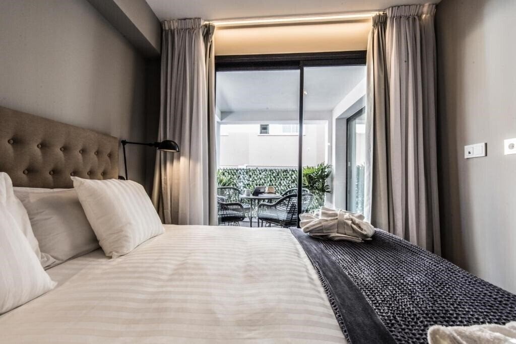 Imaginea Aparthotel Terreno Studios 3*