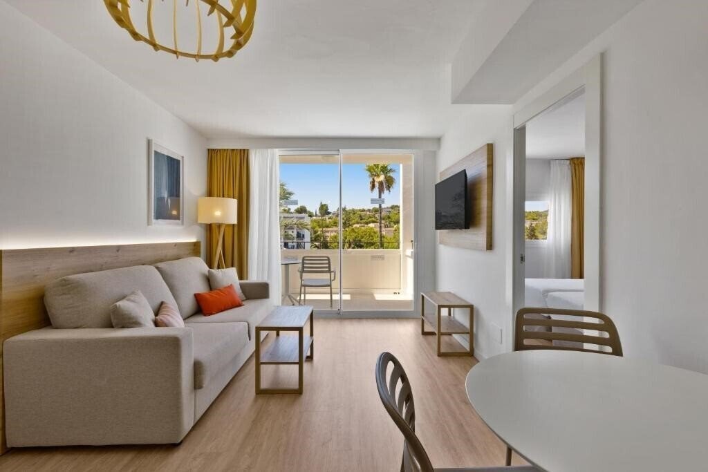 Imaginea Lively Mallorca 3*
