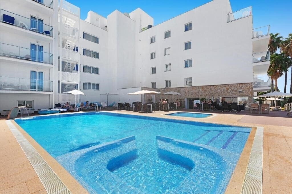 Hotel Sant Jordi Hotel 3*