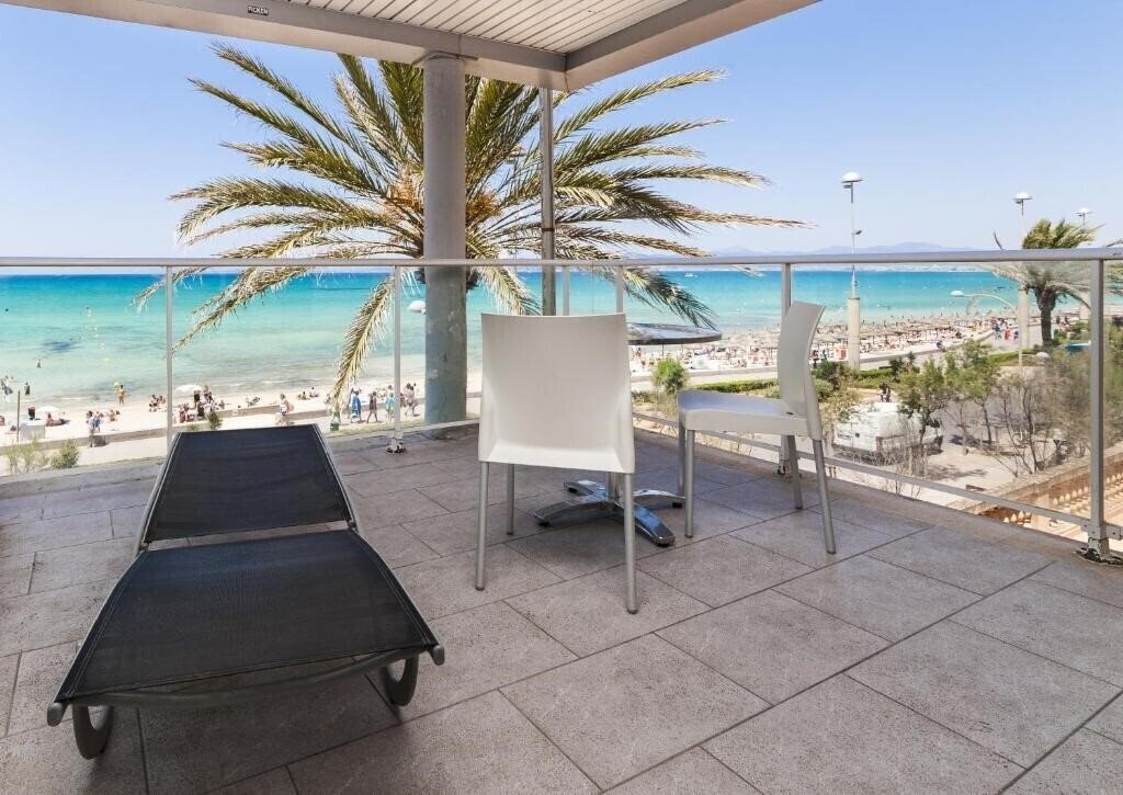 Hotel Bahia Real Apt. 3*