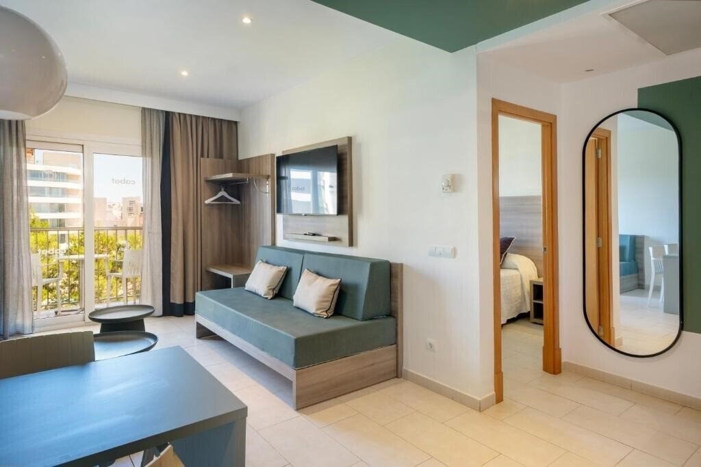 Imaginea Tres Torres 2*