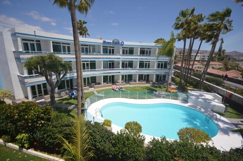 Imaginea Apartamentos Arco Iris 2*