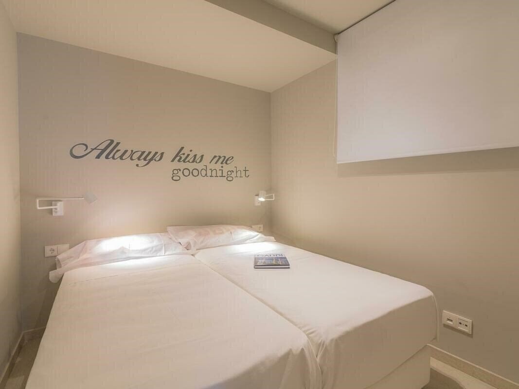 Imaginea Kalma Daro Apartments 3*