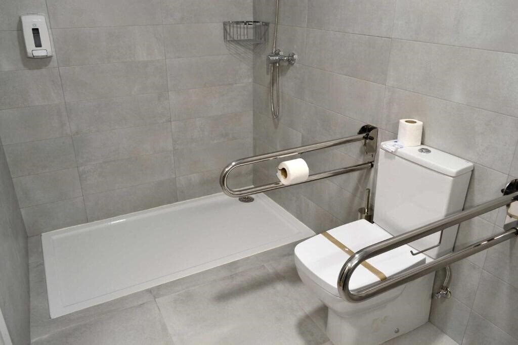 Imaginea Hotel Alda Estacion Pontevedra 2*