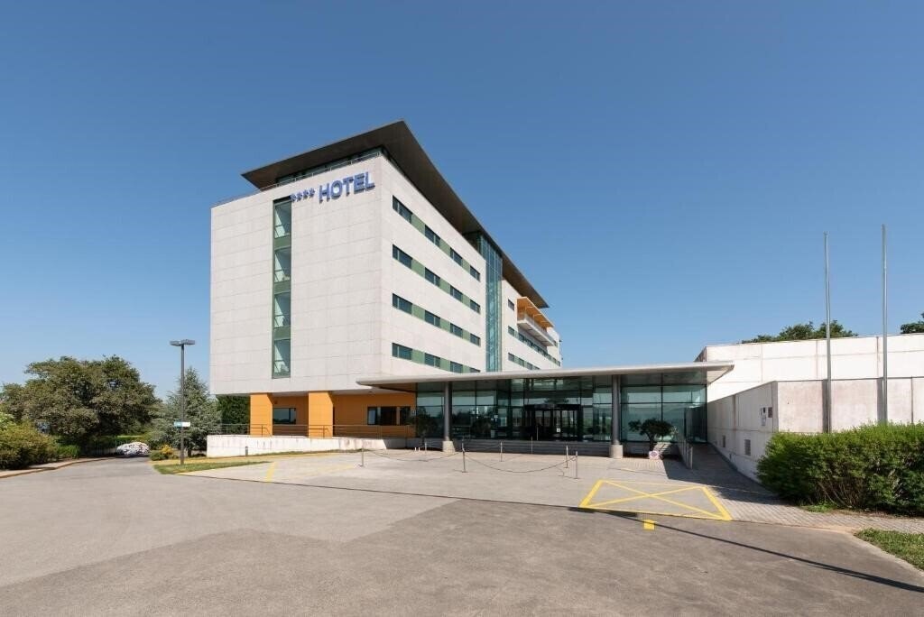 Hotel Exe Via Argentum (ex. Hotel Via Argentum) 4*