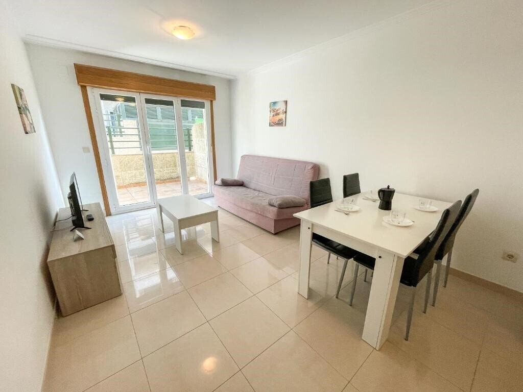 Imaginea Apartamentos Playa De La Lanzada 3000 3*