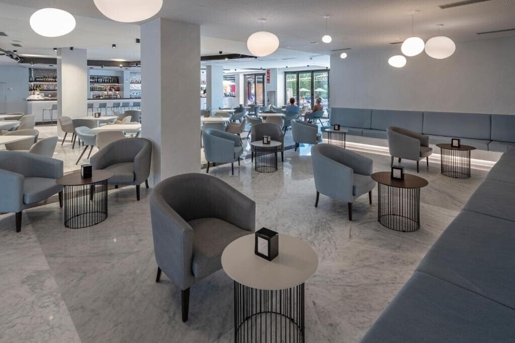 Изображение Olympus Palace 4*