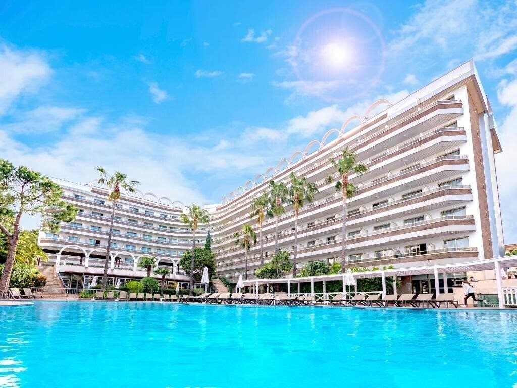 Hotel Golden Port Salou 4*