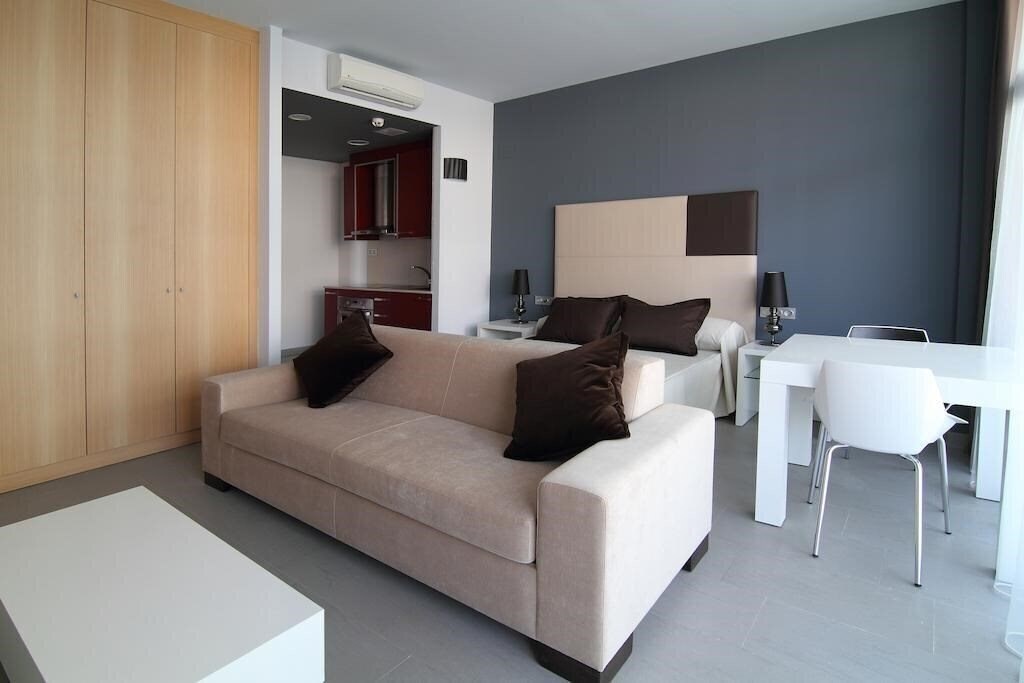 Картинка Aparthotel Four Elements Suites 4*