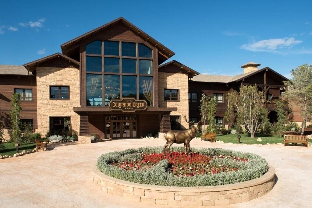 Hotel Colorado Creek 4*