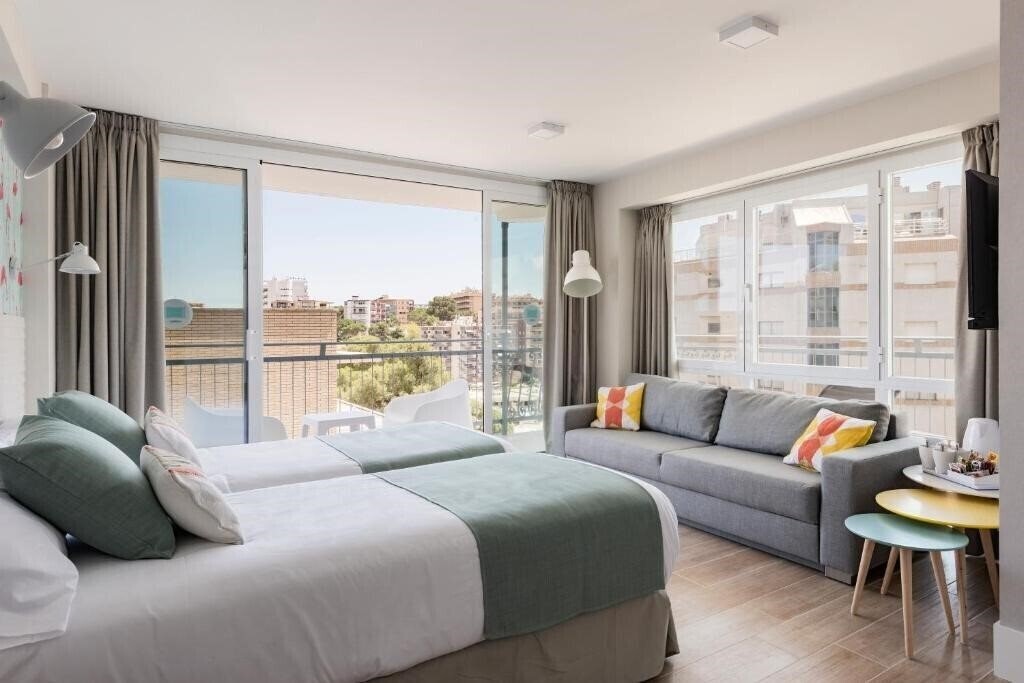 Hotel Seaborn Salou (ex. Seaborn By Pillow) 3*