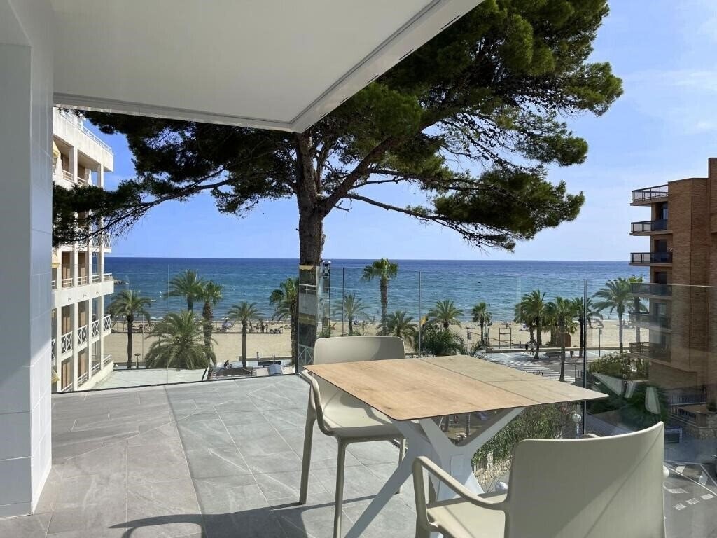 Imaginea Rentalmar Suites Salou 3*