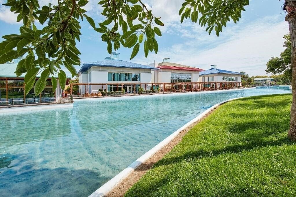 Hotel Caribe Resort 4*