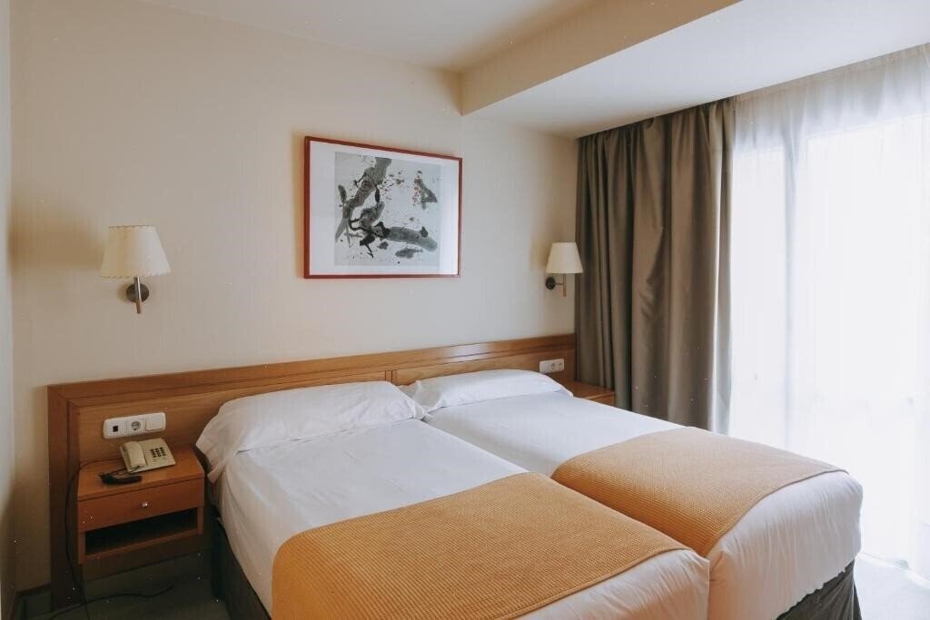 Hotel Zaragoza Plaza Hotel Donostia San Sebastian 2*