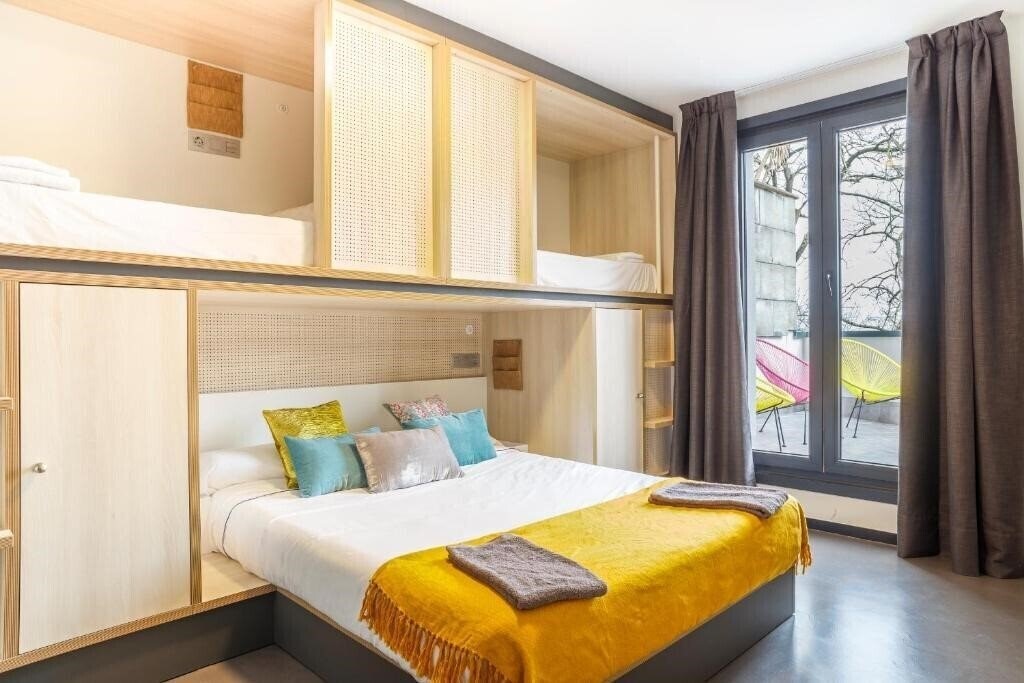 Hotel Koisi Hostel 2*