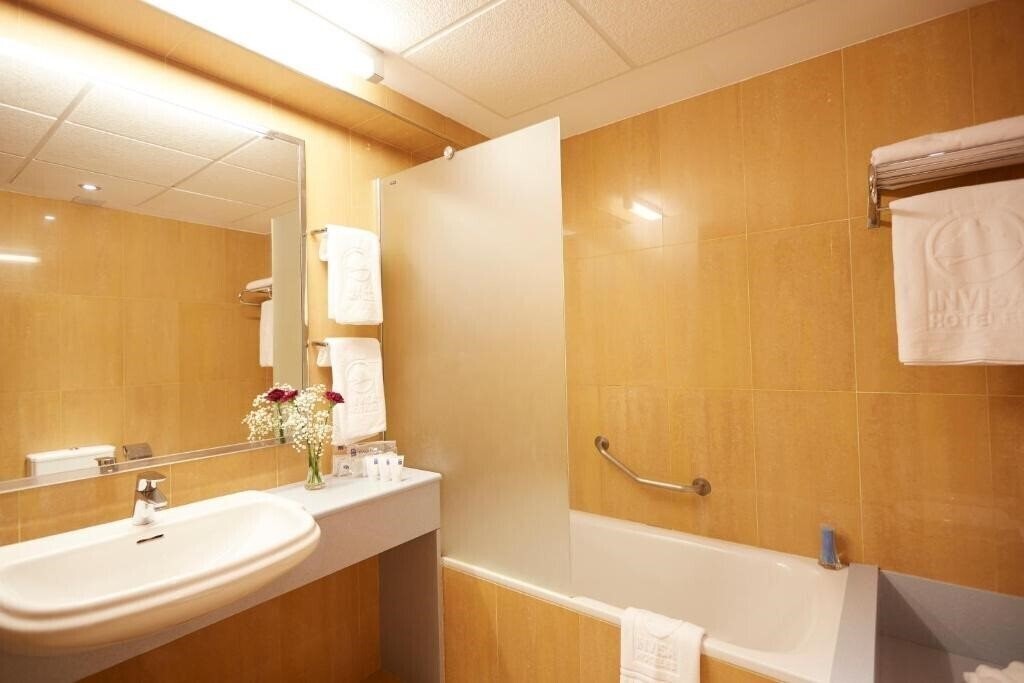 Fotografii Hotel Invisa La Cala 4*