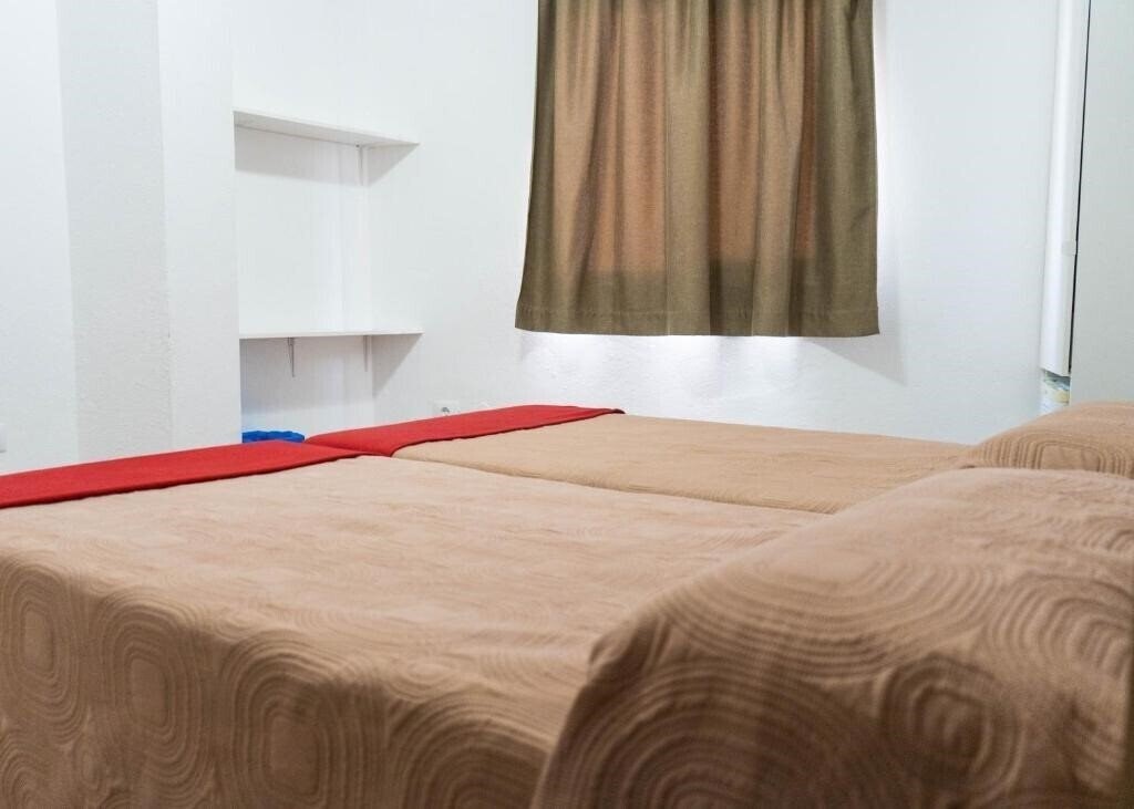 Fotografii Pension Alcala 1*