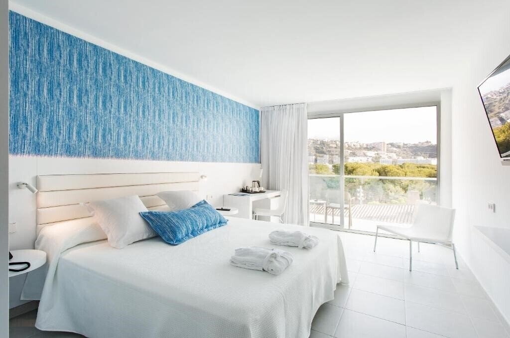 Imaginea Reverence Life Hotel (Adults Only +16 Y.O.) (ex. Senses Santa Ponsa) 4*