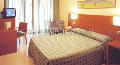 Отель Onabrava 4*