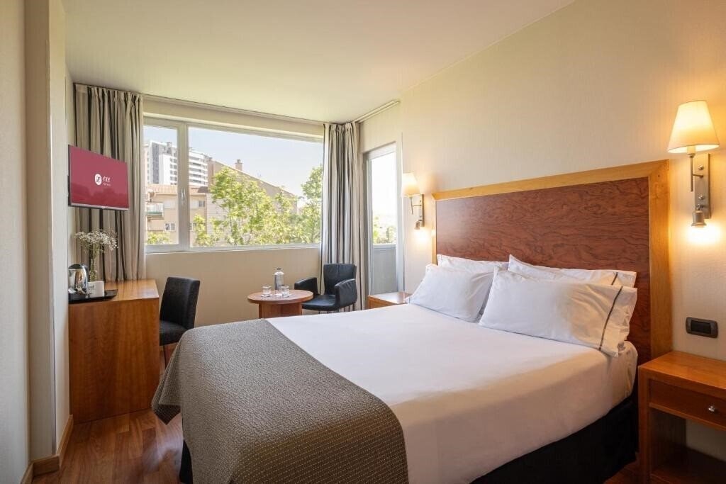 Фото Eurostars Plaza Delicias 3*