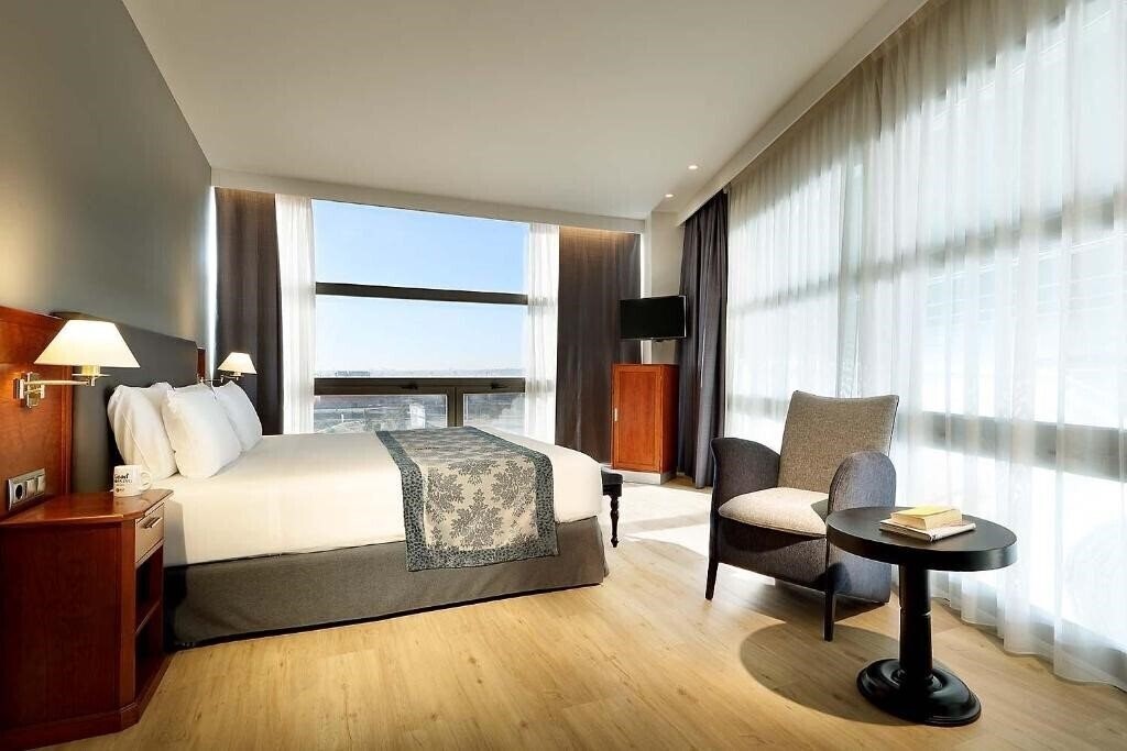 Fotografii Eurostars Isla Cartuja 4*