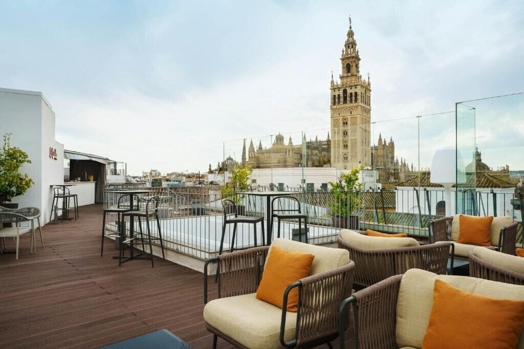 Hotel Eurostar Sevilla Bouitque Hotel 4*