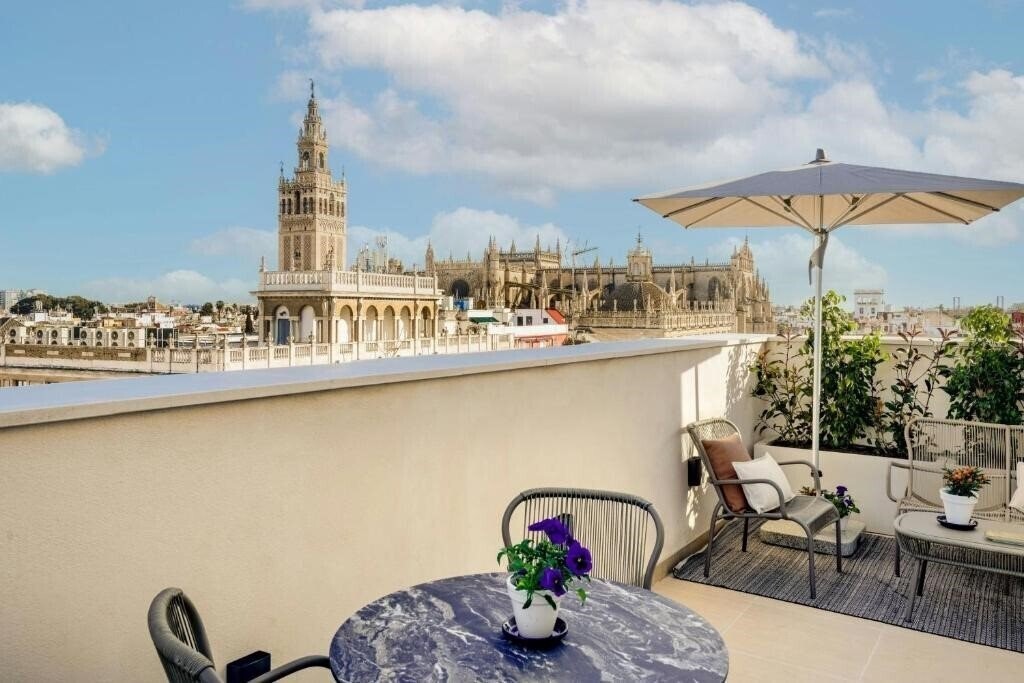 Hotel Querencia De Sevilla, Autograph Collection 4*