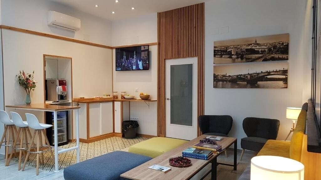 Imaginea Basic Hotel Sevilla Catedral (ex. Hotel San Francisco) 2*