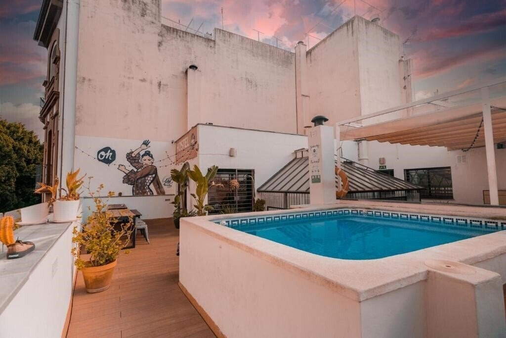 Fotografie Oasis Backpackers Hostel Sevilla 2*