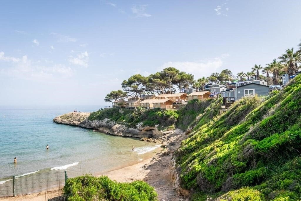 Hotel Camping Torre De La Mora 3*