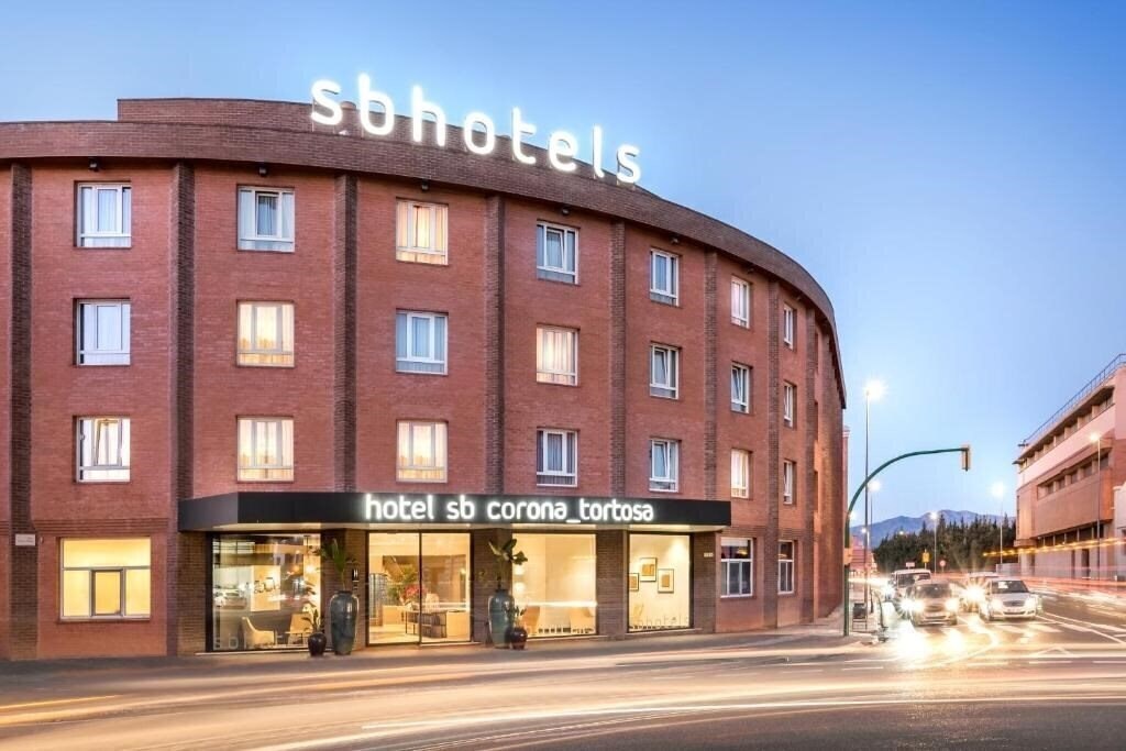 Отель Hotel SB Corona Tortosa 3*