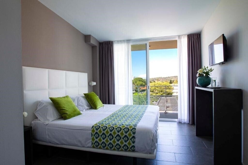 Фото Altafulla Mar 4*