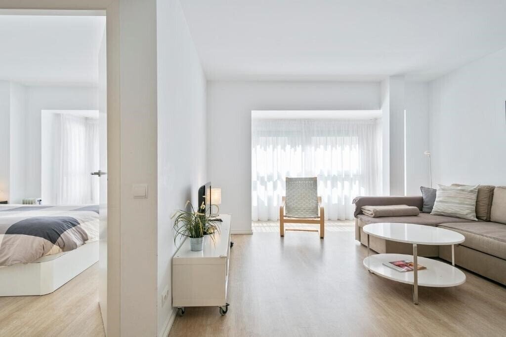 Imaginea Pepita Bandert Apt 3*