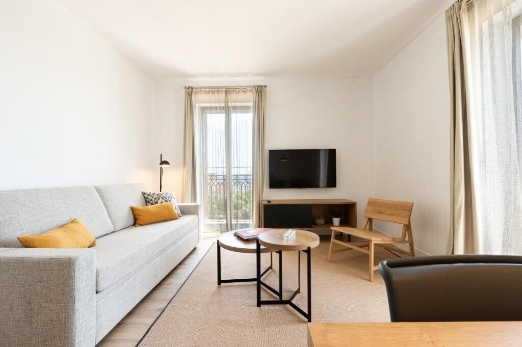 Hotel Port Plaza Apartments 3*