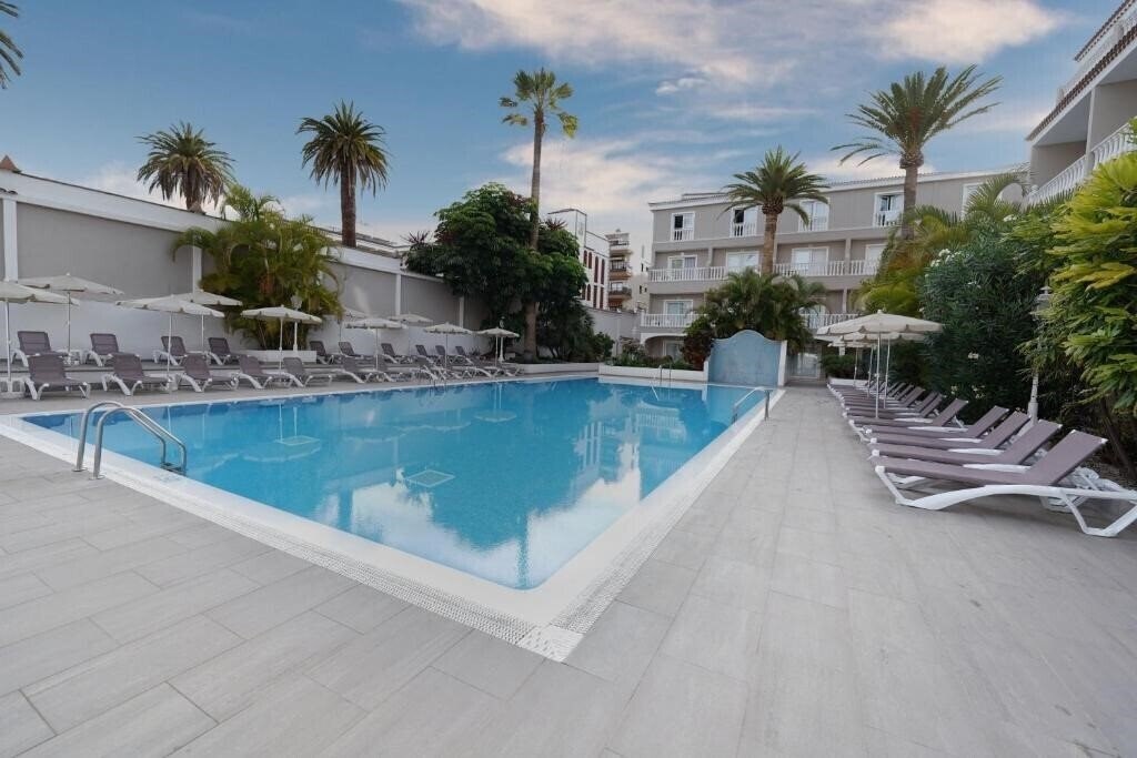 Imaginea San Borondon 3*