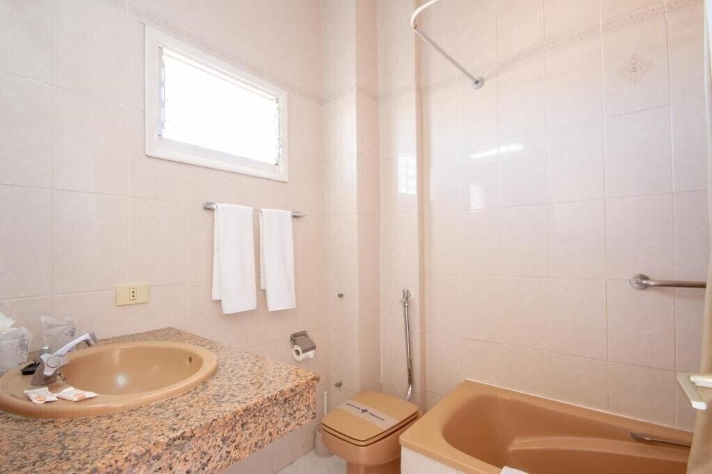 Fotografie La Carabela 3*