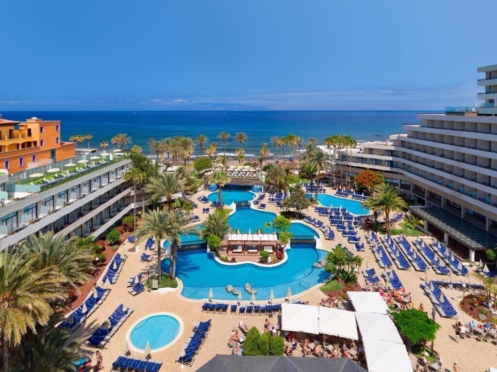 Hotel H10 Conquistador 4*