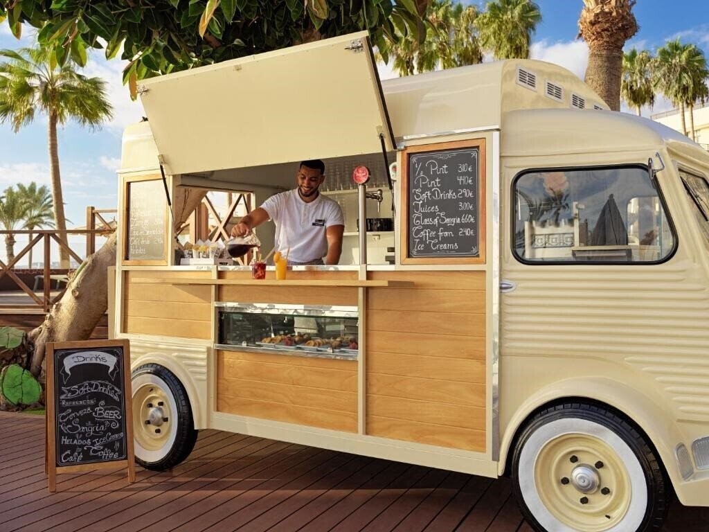 Imaginea H10 Conquistador 4*