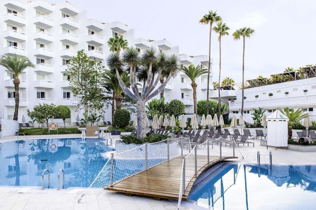 Fotografii Vulcano 4*