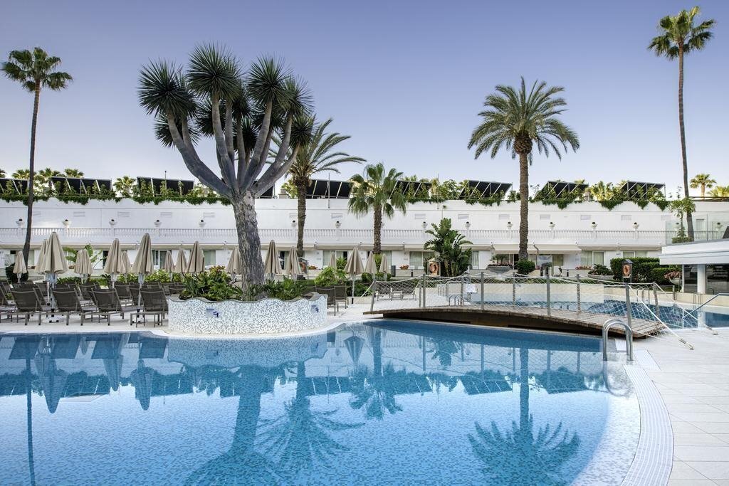 Fotografie Vulcano 4*