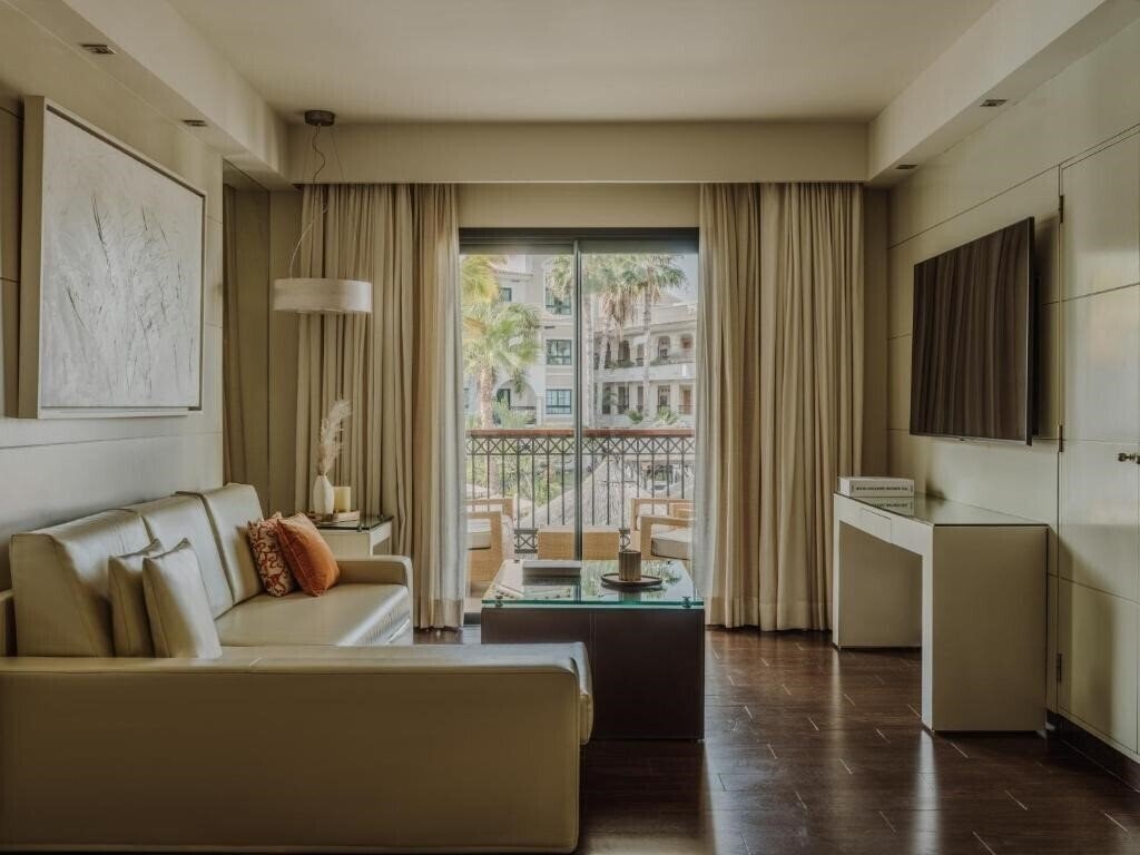 Imaginea Gran Melia Palacio De Isora 5*