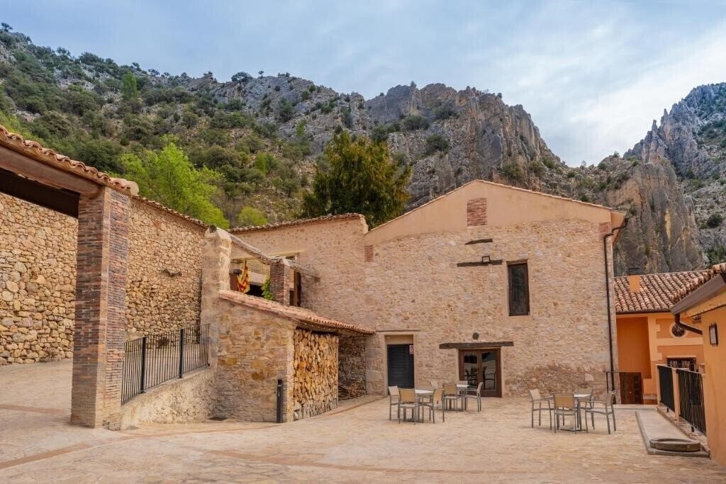Картинка Hostal De La Trucha 4*