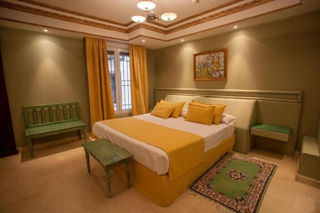 Fotografii Alfonso Vi 4*
