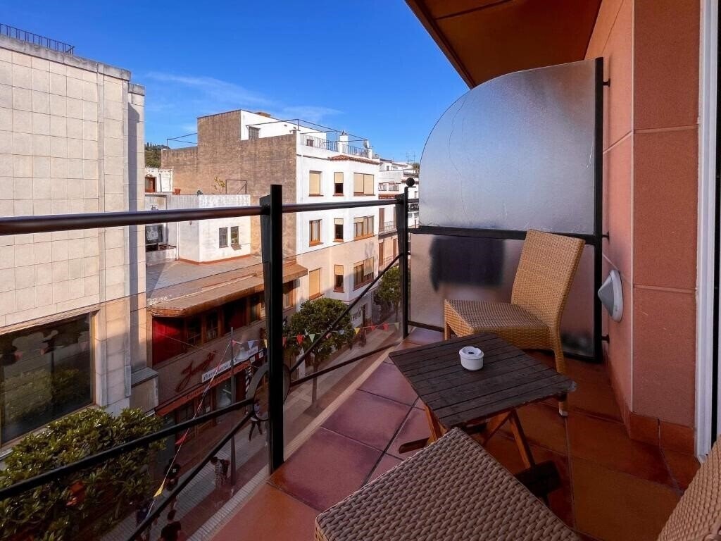 Imaginea RVHotels Vila de Tossa (ex. Vila de Tossa, Hotel URH Vila Tossa) 4*