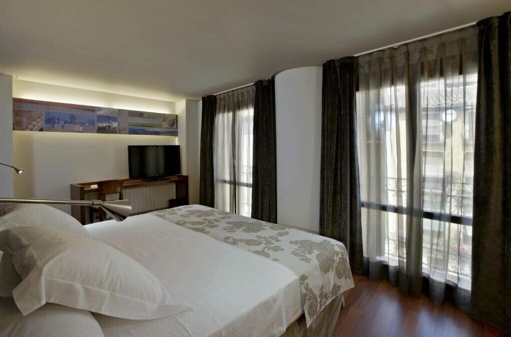 Fotografii Sancho Abarca 4*